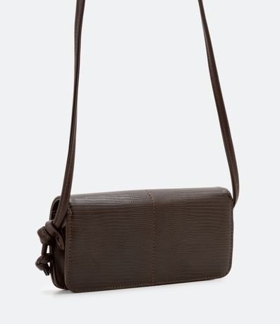 Billetera Sobre con Asa Transversal y Textura Croco 3