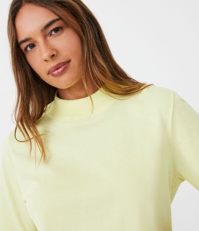 Blusa en Algodón con Cuello Alto y Manga Corta 4