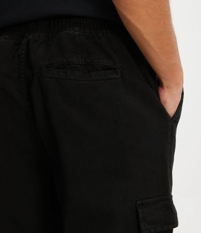 Pantalón Cargo en Sarga con Cintura Elástica 5