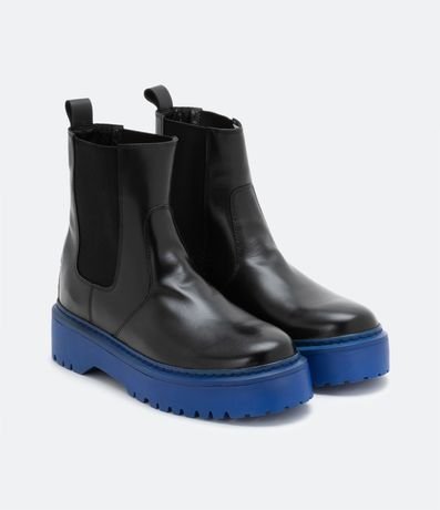 Bota Chelsea en Cuero Track con Recortes 1