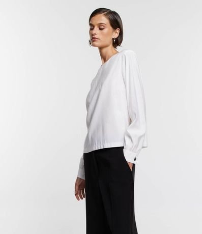 Blusa en Viscosa con Botón en el Puño 4