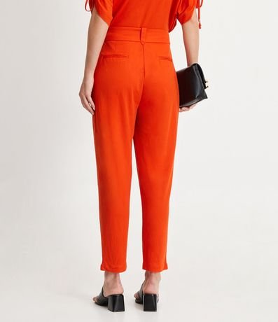 Pantalón Carrot en Punto Orly con Detalle en el Bajo 3