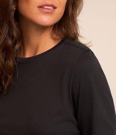 Remera Básica en Media Malla 4