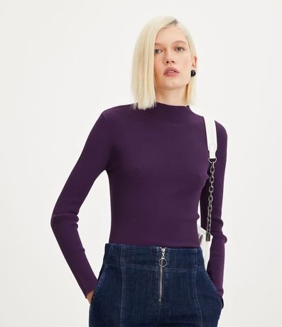 Blusa Básica en Tejido de Punto Acanalada con Cuello Alto 1