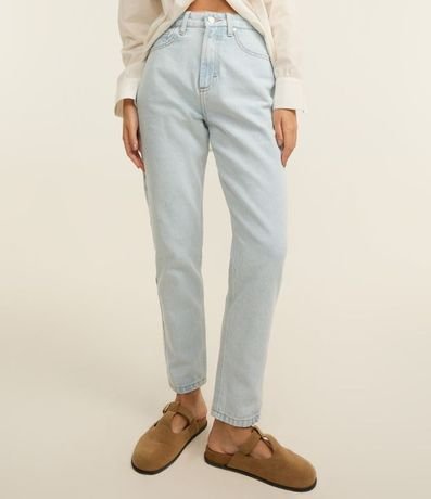 Pantalón Mom en Jeans Delavê con Bolsillos 3