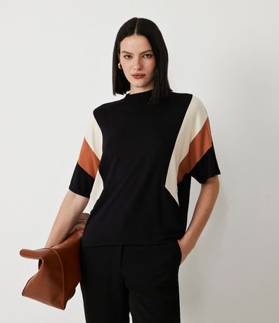 Blusa en Algodón con Recortes Contrastantes 1