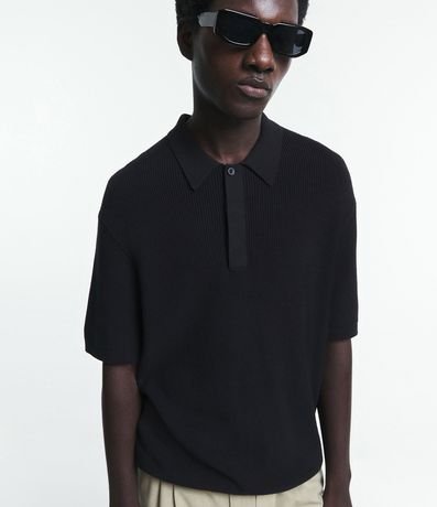 Polo Boxy en Punto con Textura y Botón na Cuello 1
