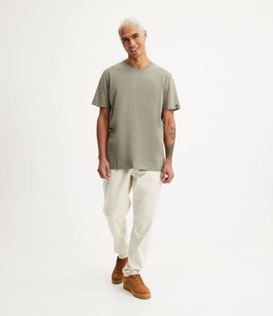 Remera Comfort Básica en Tejido Texturizado 4