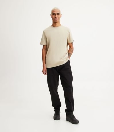 Remera Comfort Básica en Tejido Texturizado 3