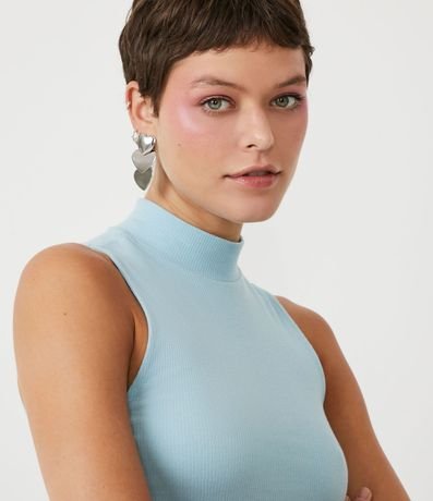 Blusa Cropped Básica sin Manga en Algodón con Cuello Alto 5