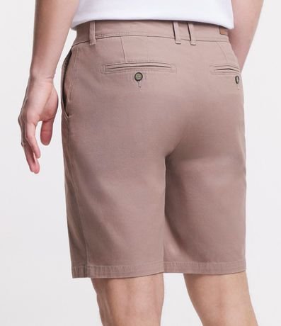 Bermuda Slim en Sarga con Elastano 6