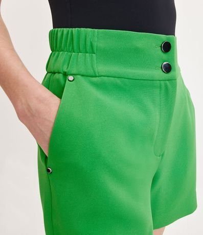 Bermuda con Cintura Elástica Sin Estampado 4