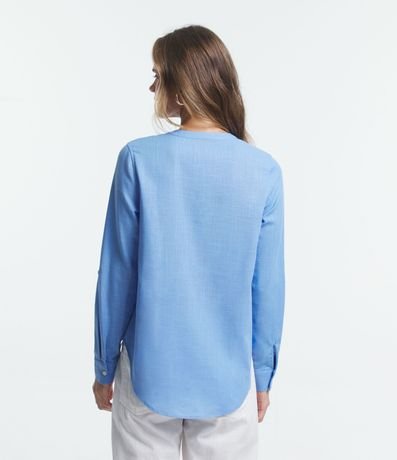 Camisa en Viscolino con Escote V 5