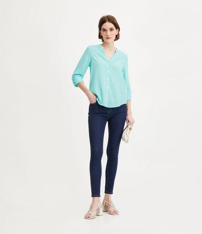 Camisa en Viscolino con Escote V 2