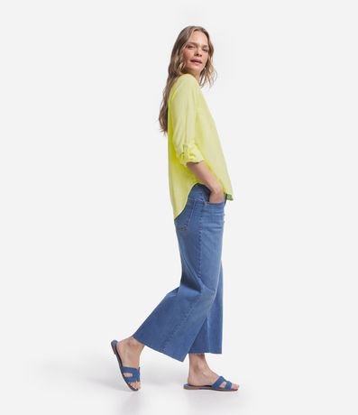 Camisa en Viscolino con Escote V 2