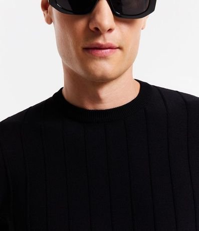 Remera Manga Corta en Viscosa Texturizada 5