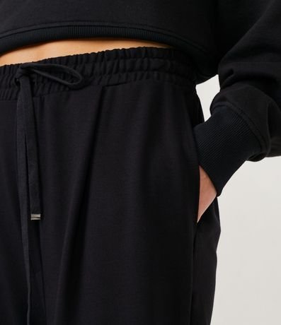 Pantalón Carrot en Punto Roma con Lazo y Bajo Plegado 4