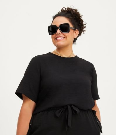 Blusa Manga Corta Texturizada con Detalle en el Cuello Curve & Plus Size