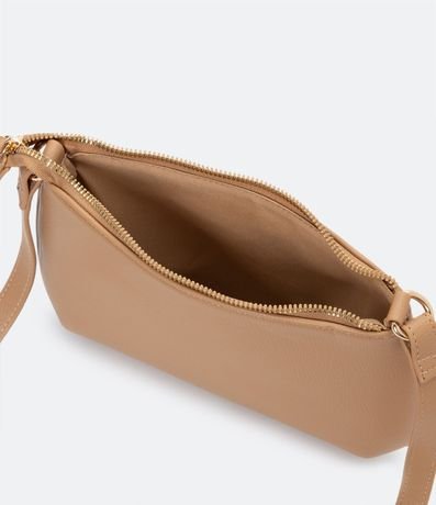 Bolso Transversal Baguette Texturizada 4