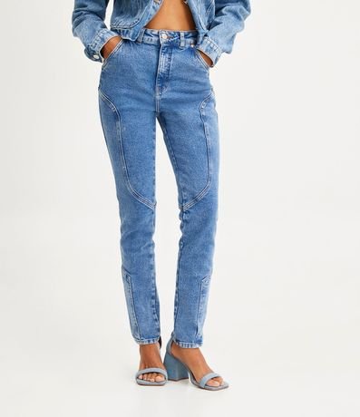 Pantalón Recto en Jeans Elástico con Bolsillos y Detalle de Costuras 2