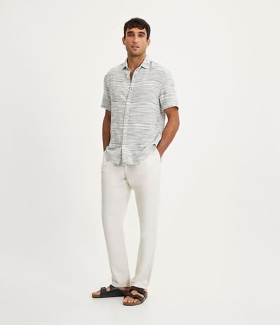 Camisa Comfort en Algodón Texturizado con Rayas 2