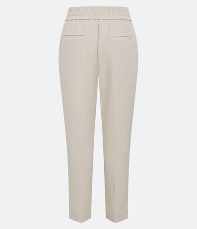 Pantalón Carrot Sastrería en Crepé Texturizado con Bolsillos 6