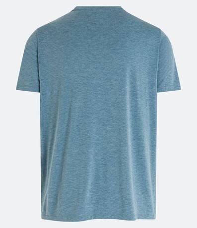 Remera Regular Deportiva en Dry Fit con Etiqueta en el Bajo 2