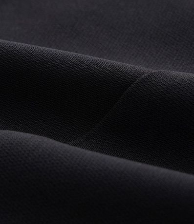 Bermuda en Crepé con Botones en los Bolsillos Curve & Plus Size 8