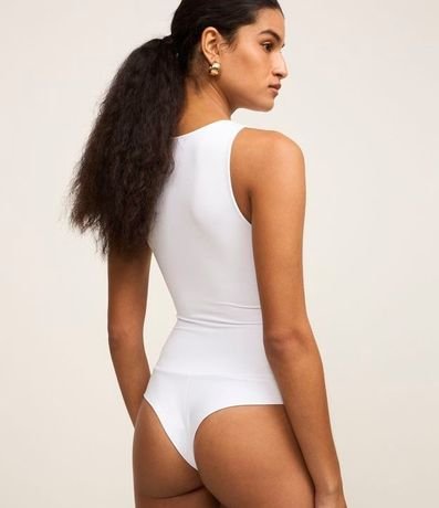Body Básico en Poliamida con Cuello Halter 4