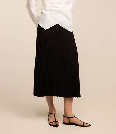 Pollera Midi Evasê en Crepé Plegado 2