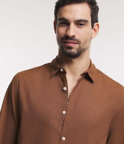 Camisa Comfort Básica en Lino Manga Larga 4