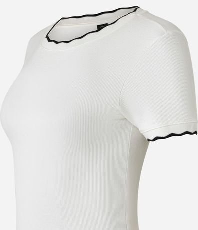 Blusa en Algodón con Detalle Ondulado Contrastante 5