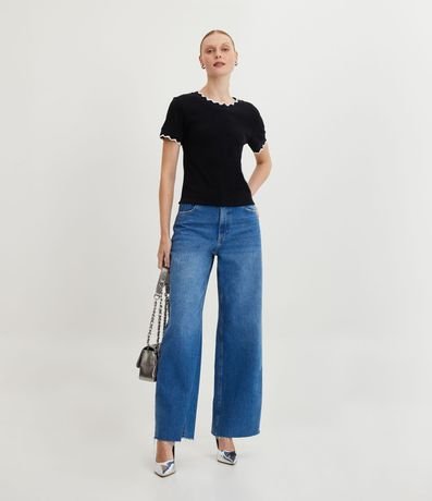 Blusa en Algodón con Detalle Ondulado Contrastante 3