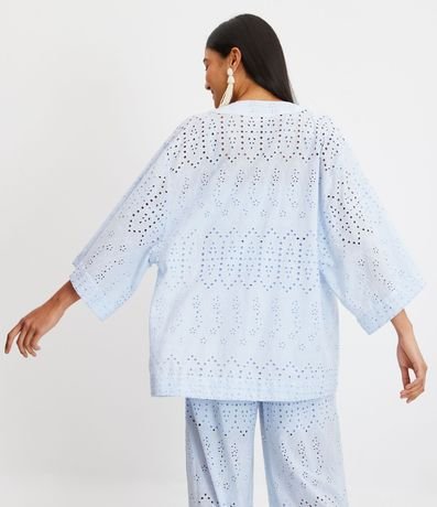 Kimono Alargado en Laise con Textura de Flores 3