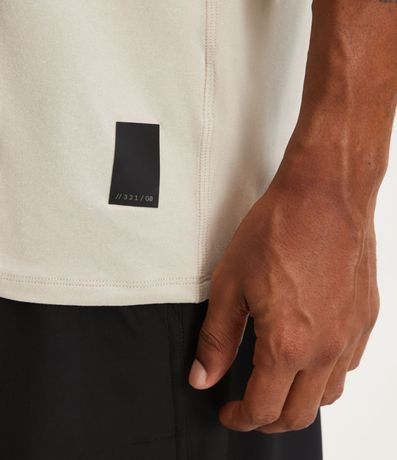 Remera Deportiva con Etiqueta na Barra y Manga corta 5