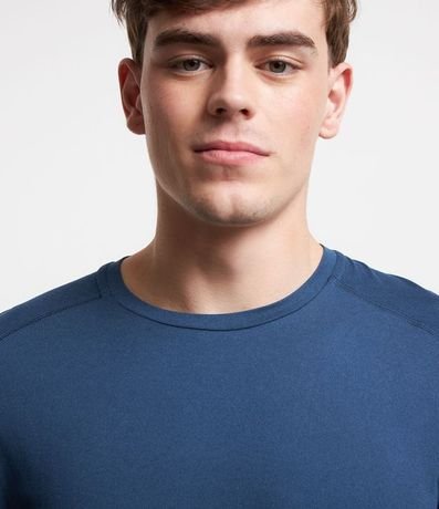 Remera Deportiva con Etiqueta na Barra y Manga corta 3