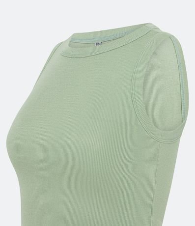 Blusa Cropped sin Manga en Ribana con Cuello Redondo 9