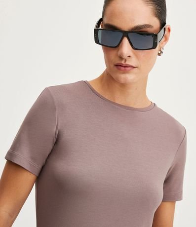 Blusa Básica en Viscosa con Escote Redondo 4