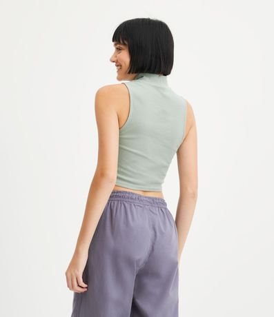 Blusa Cropped Básica sin Manga en Algodón con Cuello Alto 3