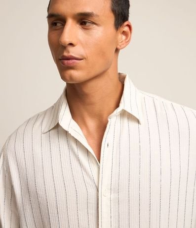 Camisa Regular en Tricolina con Textura Rayada 4