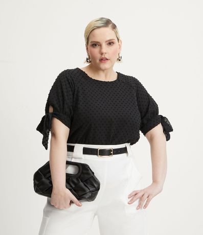 Blusa en Crepé con Textura y Lazo en las Mangas Curve & Plus Size 1