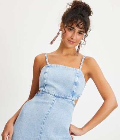 Mono Largo en Jeans con Recorte Lateral y Lazo en la Espalda 4