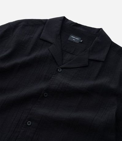 Camisa Slim en Viscosa con Textura Diferenciada y Cuello Inglés 9