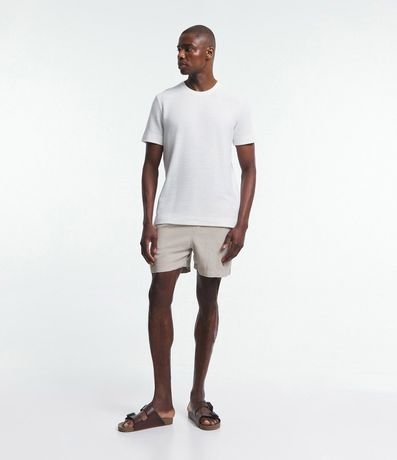 Remera Regular en Media Malla con Textura Diferenciada 2