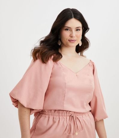 Blusa em Linho com Manga Balonê Curve &amp; Plus Size