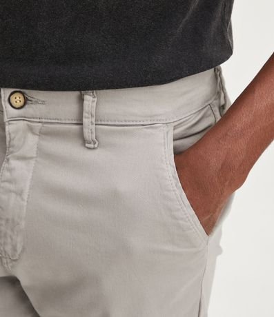 Bermuda Slim en Sarga con Bolsillo y Bajo Italiano 4