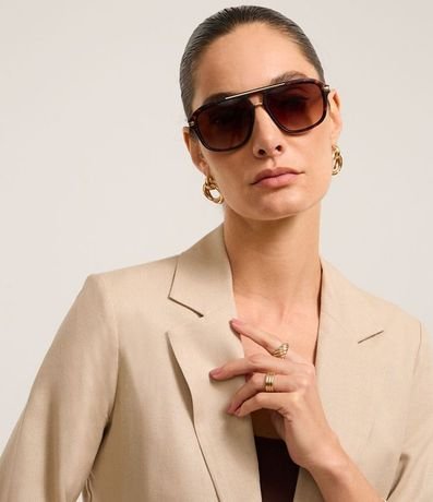 Blazer Alargado en Lino con Mangas Plegadas 5