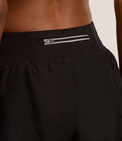 Bermuda Runner Deportiva en Microfibra con Cintura Elástica 5