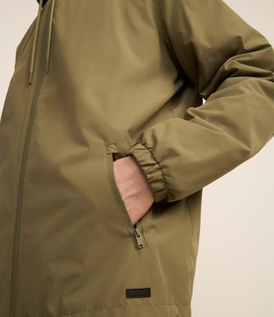 Campera Rompevientos con Capucha y Bolsillo con Cierre 3