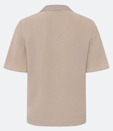 Blusa Manga Corta Texturizada con Costura Aparente en el Cuello V 3